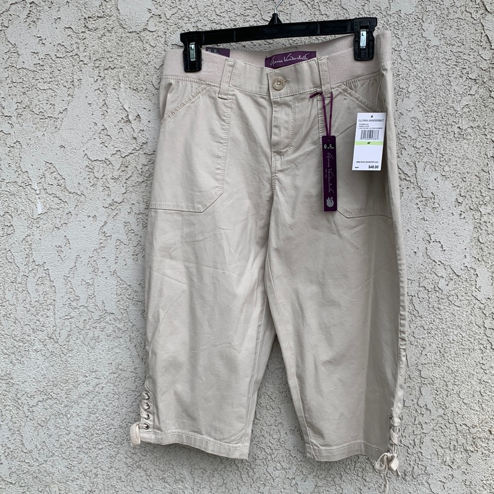 GLORIA VANDERBILT
PEBBLESTONE
LUNA KNITWB LACEHEM SKIMMER
4P